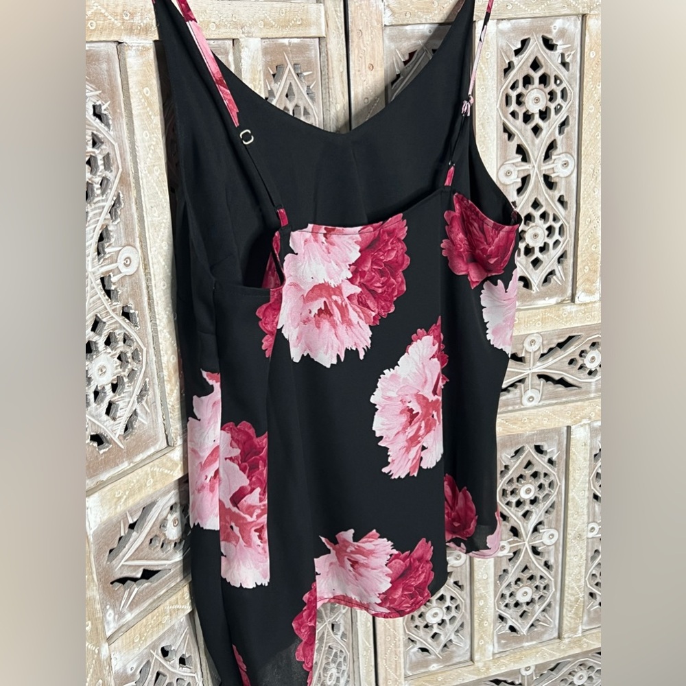 Banana Republic Black Pink Floral Print Tank Cami Adjustable Straps Size M - Picture 2 of 3